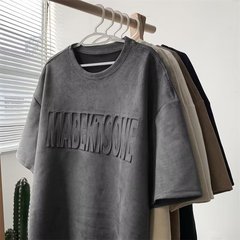 重いポンドのスエードのtシャツの男性の半袖のアメリカ式のゆったりとした押し印のアルファベットは夏のカップルの潮のブランドの半袖の上着を思いやります。