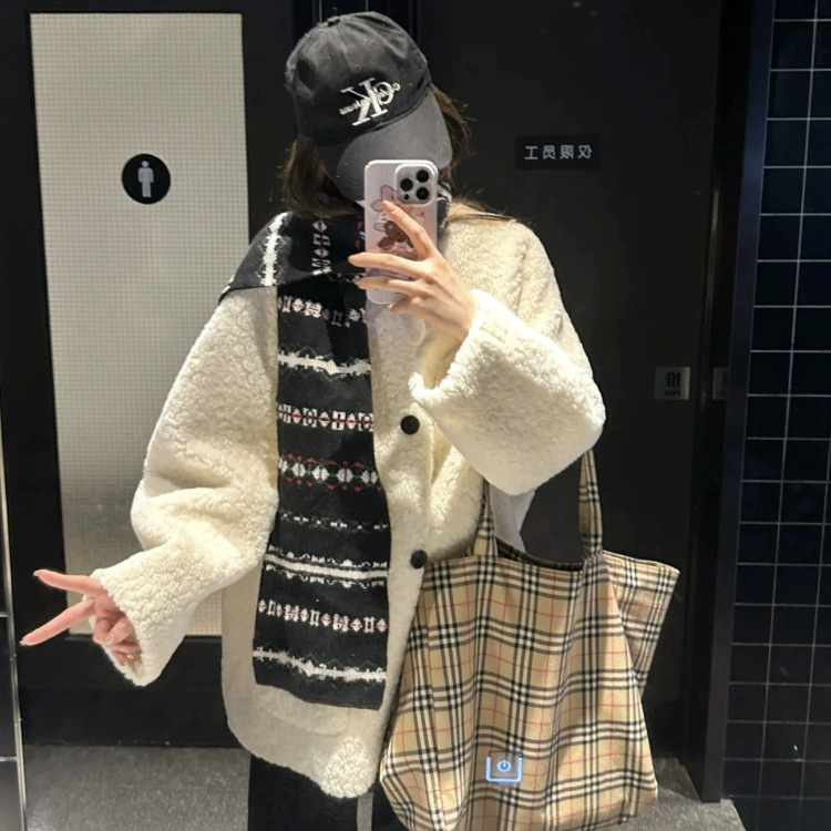 Корейская мода теплая шерстяная куртка женский 2024 новый белый круглый воротник овечья шерсть толстый свободный топ
