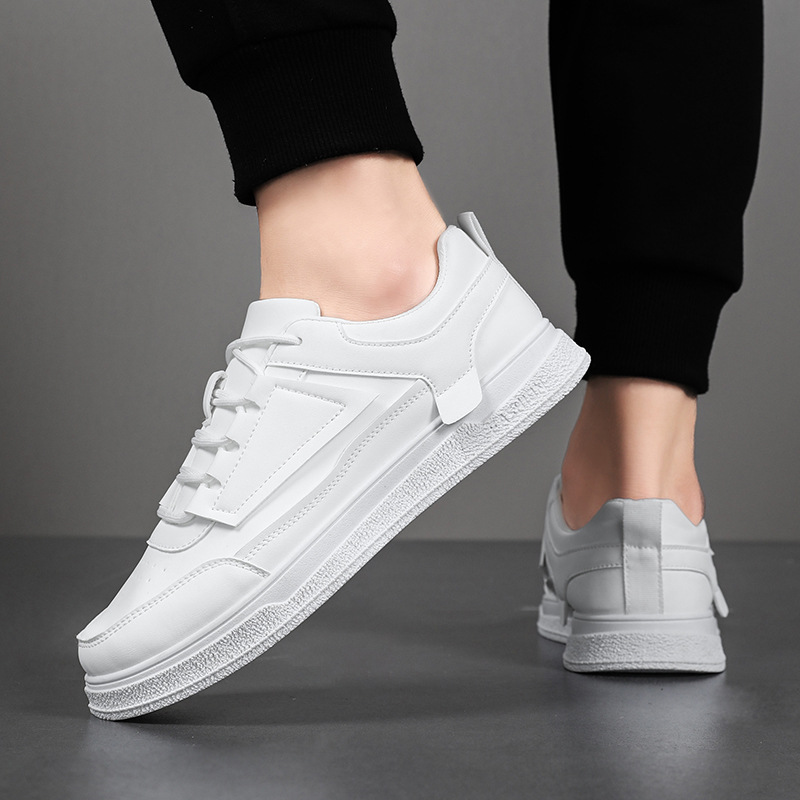 Zapatos de hombre 2024 nuevos zapatos blancos de otoño de moda coreana zapatos de skate juveniles zapatos deportivos casuales de moda hombres