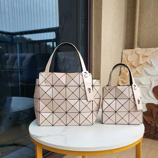 �ձ�ԭ�S9���¿��ʯС���Еr��miniҸ�°��׺����μ�����Ů��