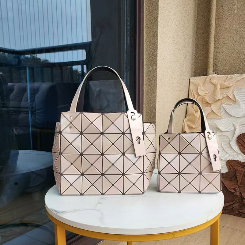 Japan Original Factory September New Diamond Small Square Box Fashion Mini Underarm Bag Geometric Rhomboid Shoulder Handbag for Women