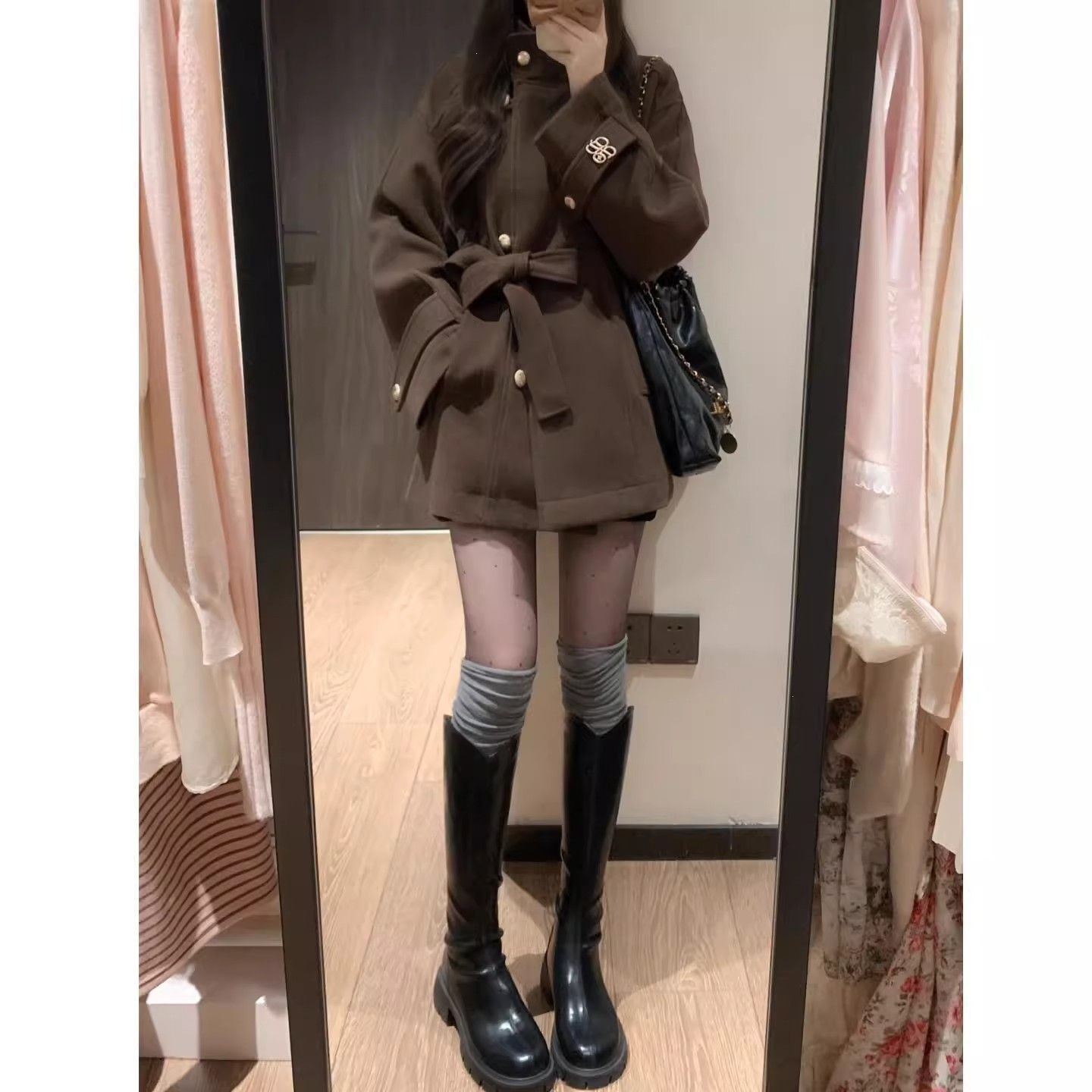 棕色毛呢外套女新款冬季小个子赫本风高级感羊毛呢子大衣加厚