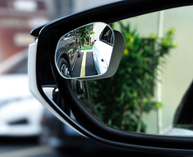 Car rearview mirror blind spot auxiliary mirror, ultra-clear 360-degree panoramic wide-angle suction cup type