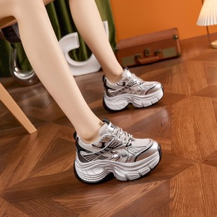 2026�����¿���6cm�����ϵ�ЬŮЬС����͸�����e�ٴ��\�ӳ�Ь