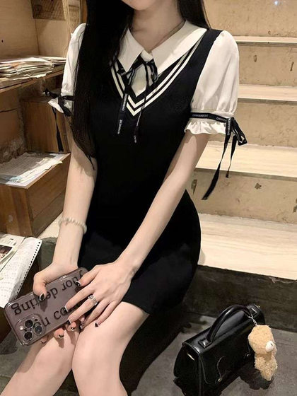 College-style dress Fake Two-piece Female Student Summer Small Polo Collar Stitching Tight Waist Look Tall Slim Skirt