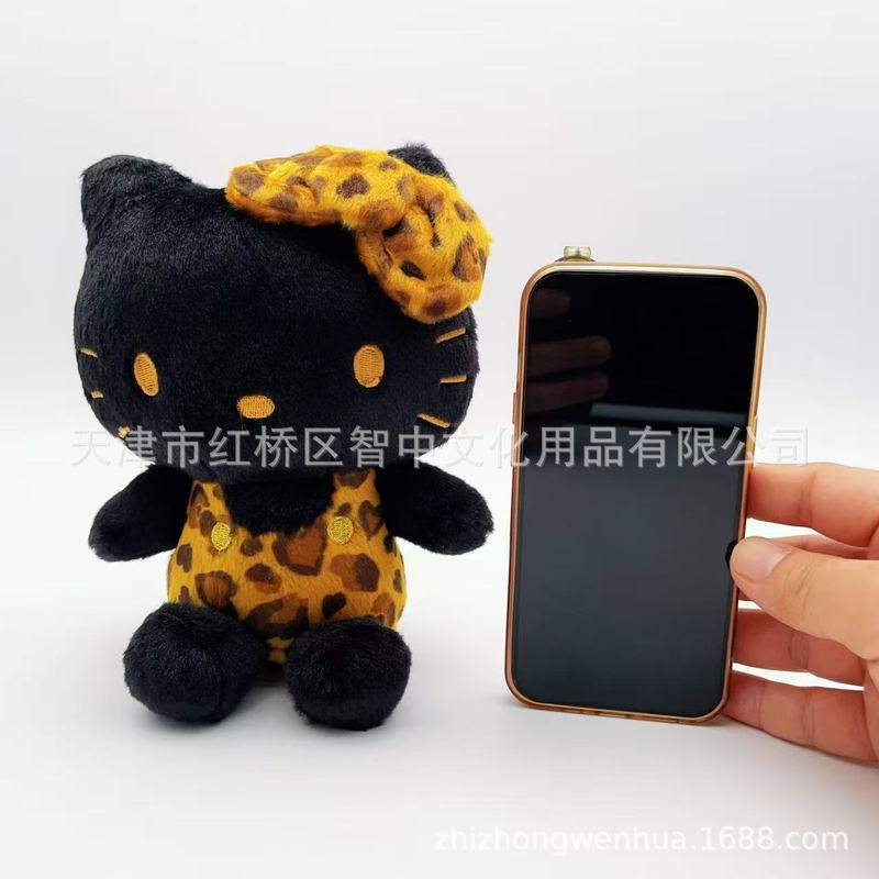 日本Sanrio三丽鸥Hellokitty夏威夷限定款黑皮豹纹毛绒公仔玩偶|undefined