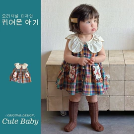 童套装;连身衣、爬服;童连衣裙