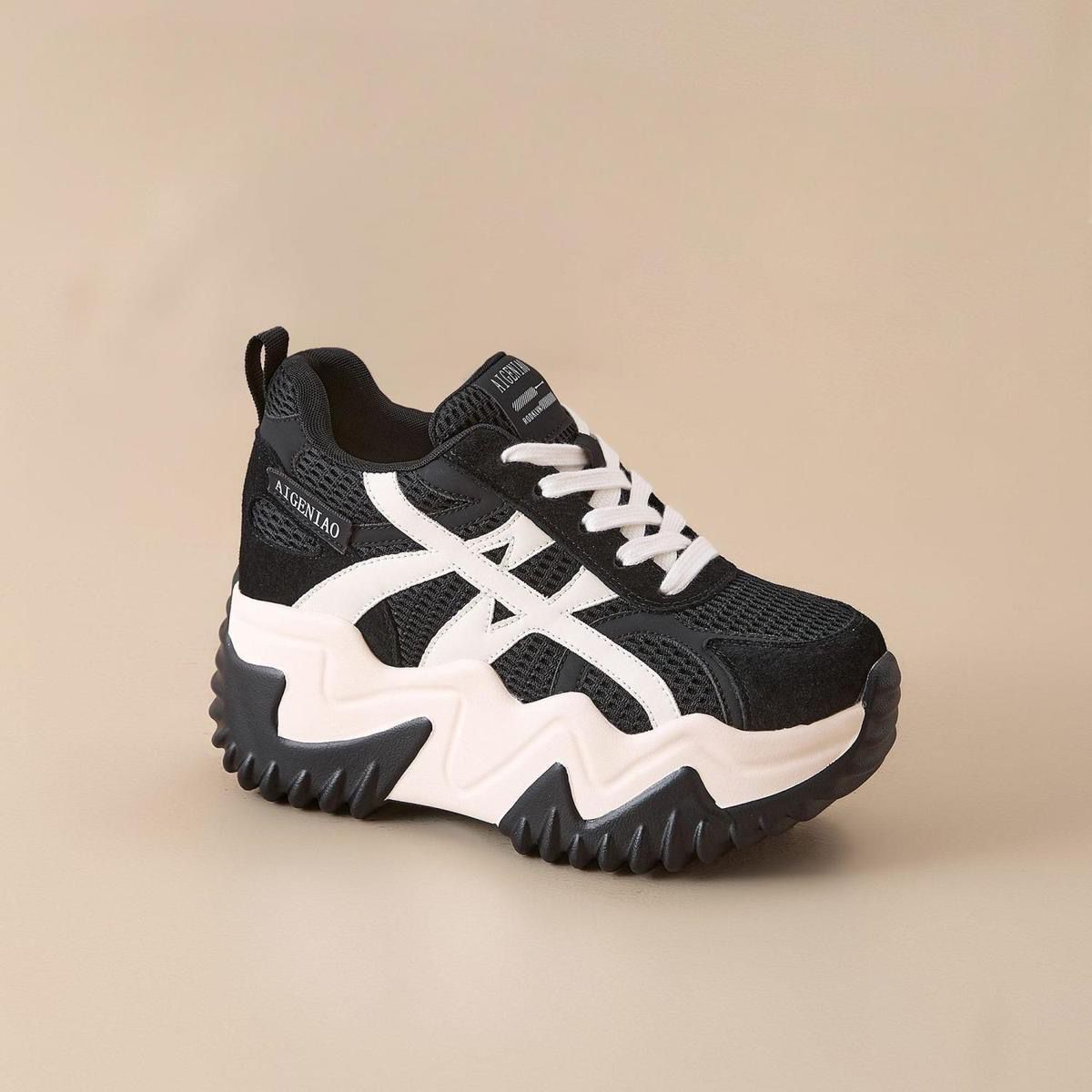 Zapatos de mujer con suela suave no cansar los pies, nuevos zapatos deportivos casuales de otoño, zapatos para niños, super caliente, zapatos Gump universales negros