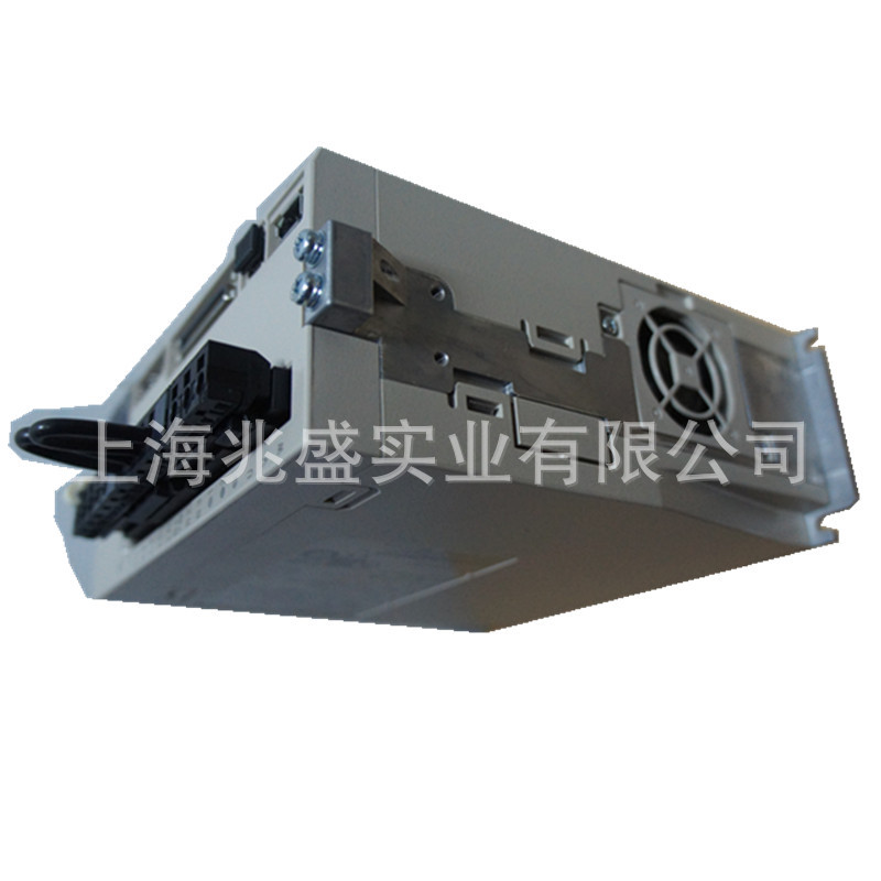 供应安川伺服驱动器SG07S-7R6A00A (现货）