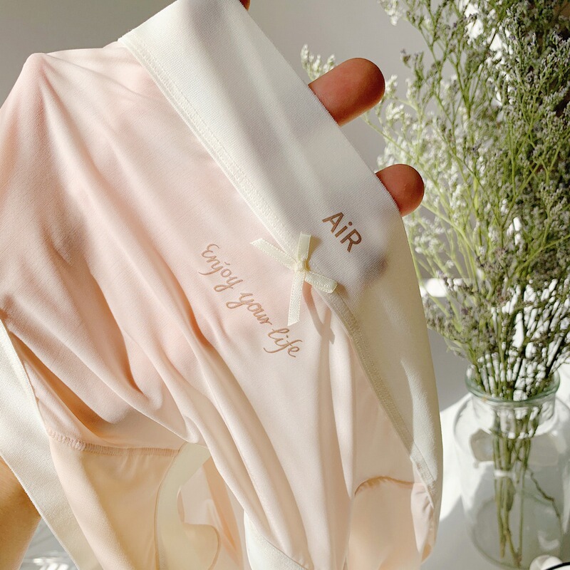 Ice Silk Seamless Underwear Women's Mask Pants Japanese Style Ultra-Thin Girls Naked Breathable Hip-Covering High-Elastic Mid-Waist Briefs