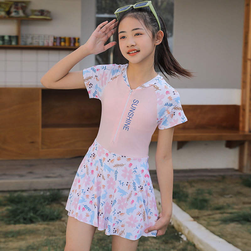 Nuevo traje de baño para niños pantalones cortos de una sola pieza para niñas manga corta cremallera de protección solar traje de baño para niñas medianas y grandes para niñas adolescentes