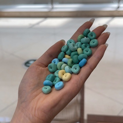 Magnesite Gemstone Accessories for Handmade DIY Crafts, Small Pendants, Bracelet Spacer Beads, and Decorative Components