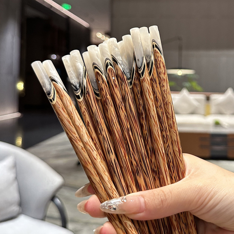 Vietnamese Handmade Wavy-Patterned Shell and Coconut Wood Chopsticks for Restaurants and Hotels, High-End Wooden Chopsticks, Non-Slip and Mold-Resistant