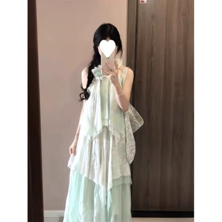 跨境法式温柔风不规则挂脖连衣裙女夏日海边度假露肩显瘦网纱长裙