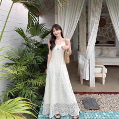 法式杏色刺绣蕾丝吊带连衣裙女2025夏感气质初恋海边度假沙滩长裙