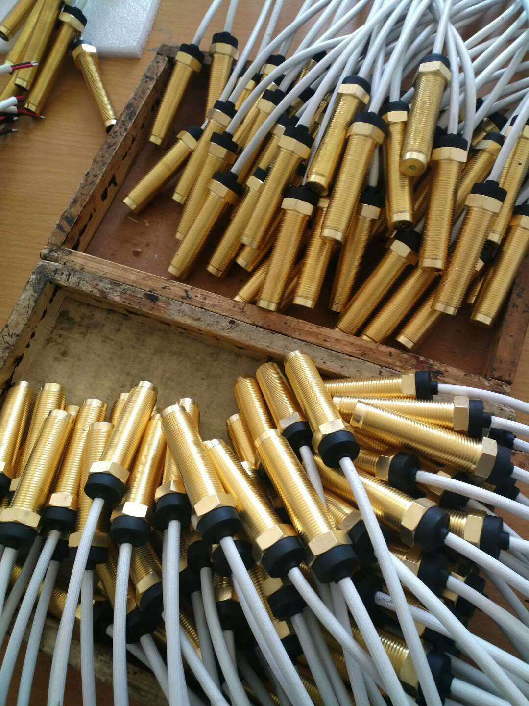 发动机转速表传感器 转速传感器