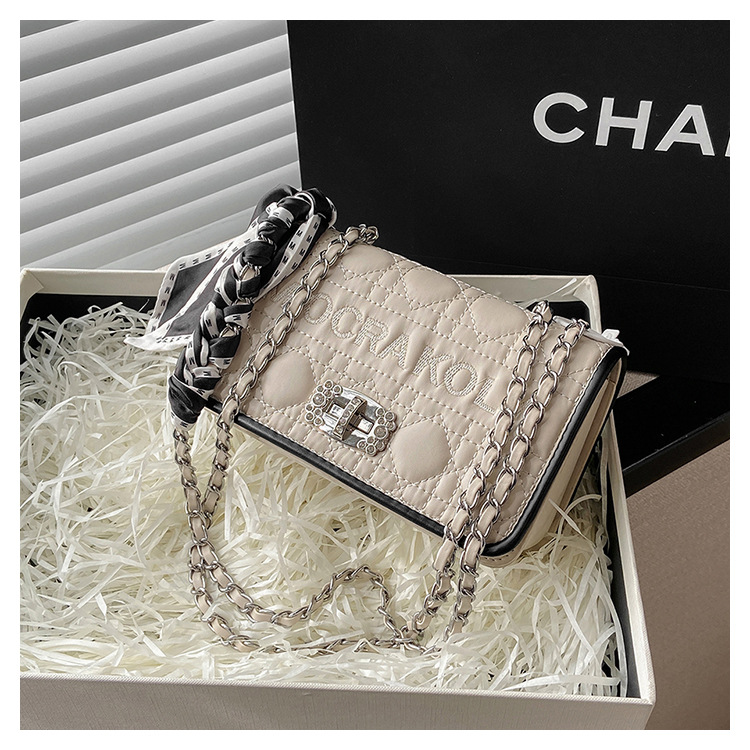 Borse da donna Nuovo stile trendy rombo ricamo filo piccola borsa quadrata borsa a tracolla singola di lusso leggera di fascia alta stile piccola fragranza_voghion.com