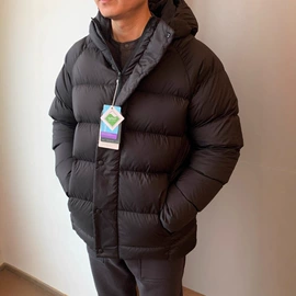 羽绒服;吊带背心;女士三角裤