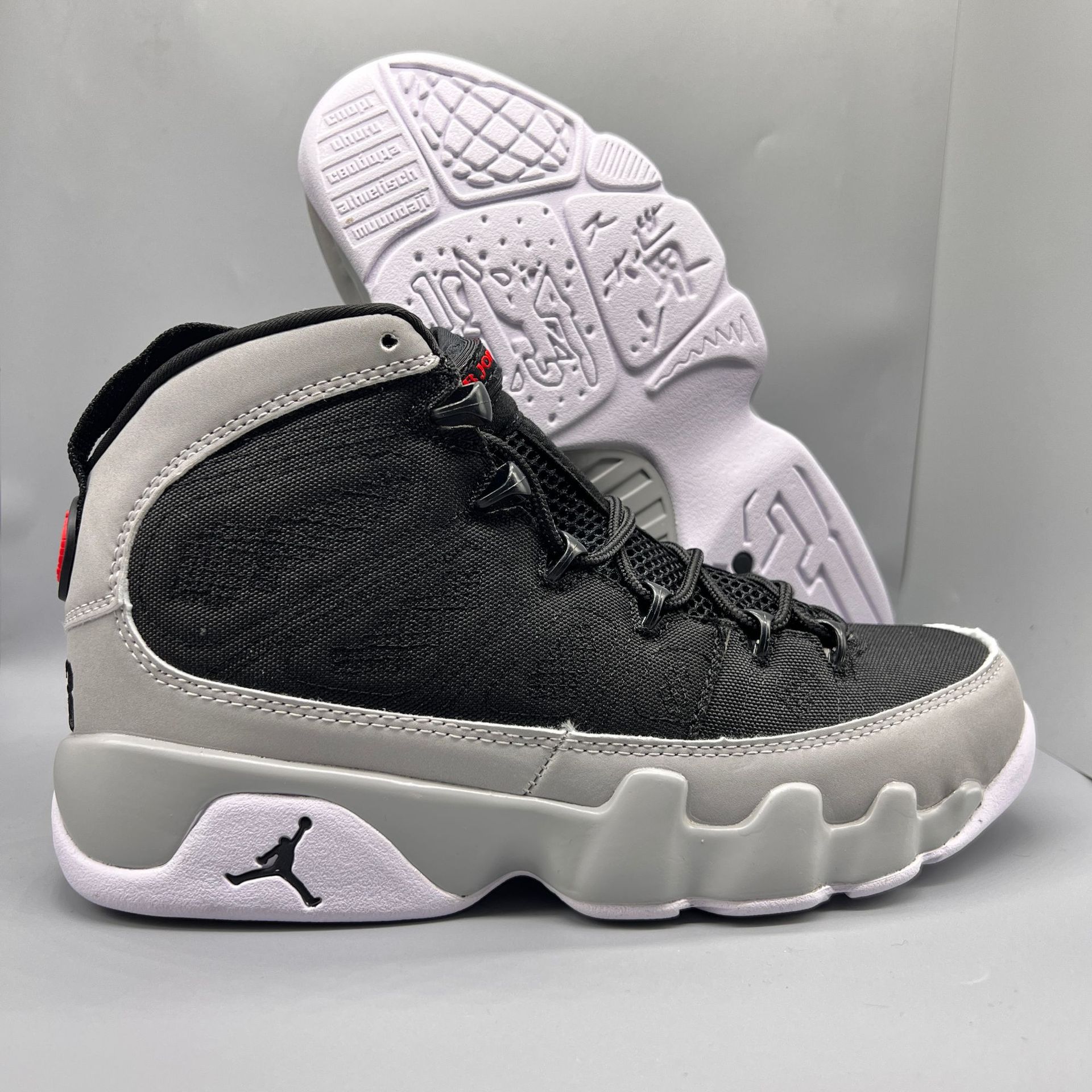 Jordan 9 Retro Particle Grey CT8019-060