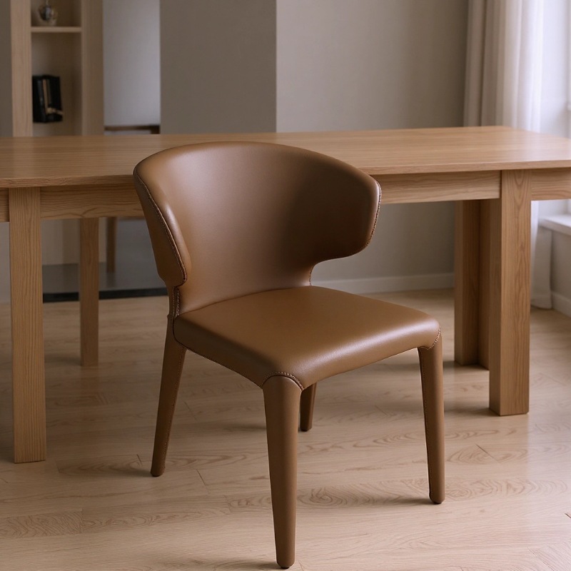 Italian Light Luxury High-End Dining Chair for Home Simple Modern Shaped Cotton Designer Restaurant Backrest Minimalist Leather Chair