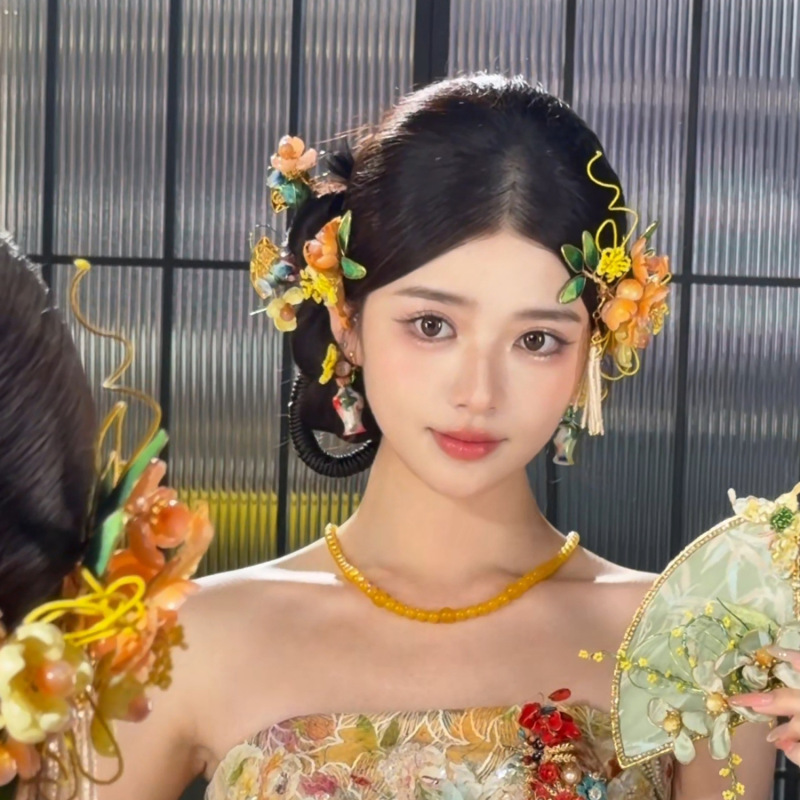Forest-Style Versatile Velvet Flower Hairpin, Super Fairy-Like Contrasting Color Hair Accessory, Ethereal Bride Hairpiece, Ancient Style Hanfu Accessory
