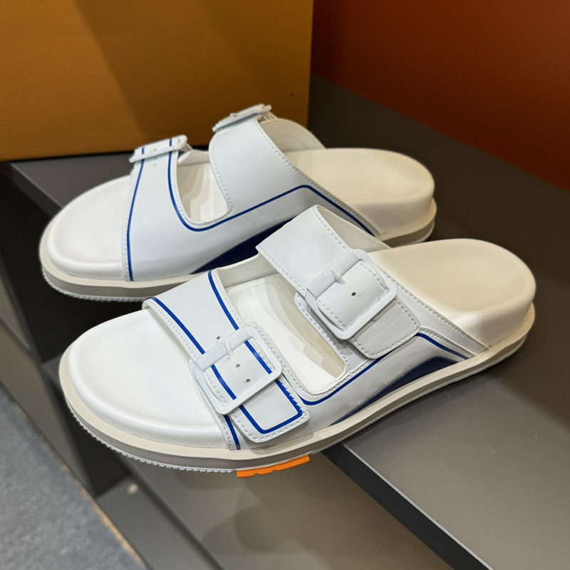가죽 신발 사이즈에 따른 흰색과 파란색