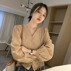 2025春秋新款韩版长袖衬衫设计感法式气质别致V领短款女式上衣