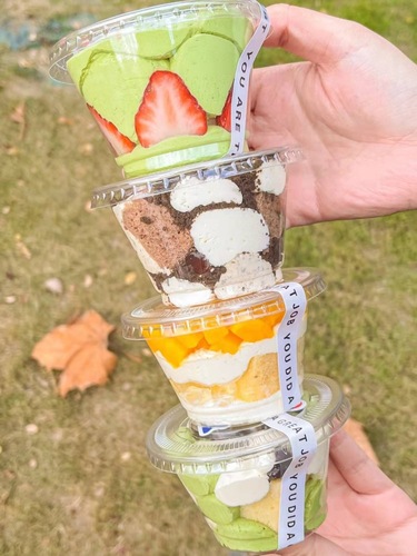 Mini Cream Cake Cup Box Plastic Disposable Cake Box Transparent Tiramisu Pudding Packing Cake Box