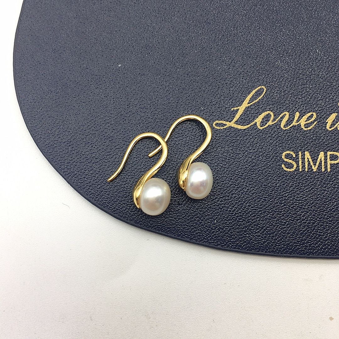 23g Weight 925 Sterling Silver Ear Needle Material Ear hook Classification 1 Pair Quantity Daily Occasion Freshwater Pearl Material Geometric Pattern Women's Gender Simple Style Style 1 Pair Freshwater Pearl Freshwater Pearl Earrings Geometric Ear Hook 4