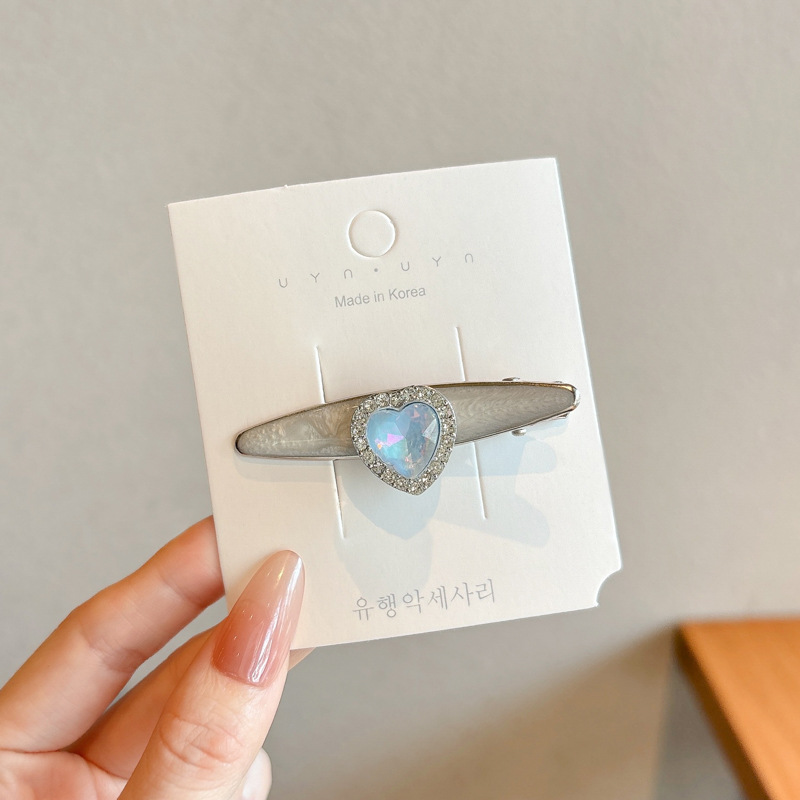 Coreana lateral frange clip de cabello de la frente de mujer sensación avanzada 2025 nuevo toque de dopamina clip de boca de pato