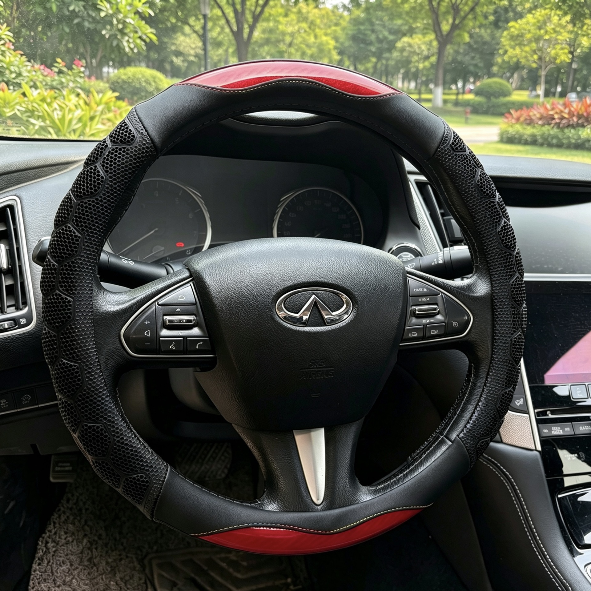 On behalf of the factory direct sales of the new cross-border carbon fiber honeycomb ball sweat-absorbent non-slip four seasons all-in-one car set postage