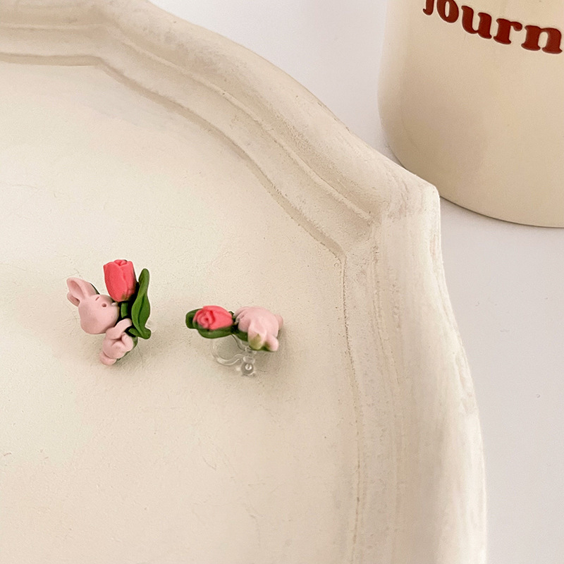 1 Pair Cute Animal Heart Shape Flower Metal Plating Women's Earrings display picture 6