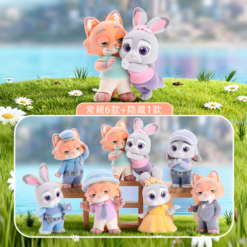 新型のパンダの楽悠悠の漫画のブラインドの箱のデスクトップの装飾の小さい置物の2次元の贈り物のメーカーの直接販売のおもちゃ