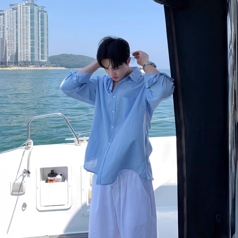 Light blue linen long-sleeve shirt for men, summer Korean style boyfriend look, thin and breathable, suitable for vacation and sun protection