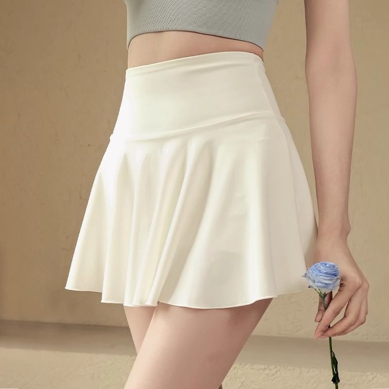 Women's summer sports skirt, two-piece anti-exposure yoga skirt, suitable for running, fitness, tennis, badminton, pleated white skirt