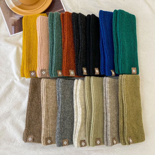 Korean fingerless gloves new for autumn and winter, solid color Dongdaemun versatile single-color gloves, warm wrist protection, split finger design.