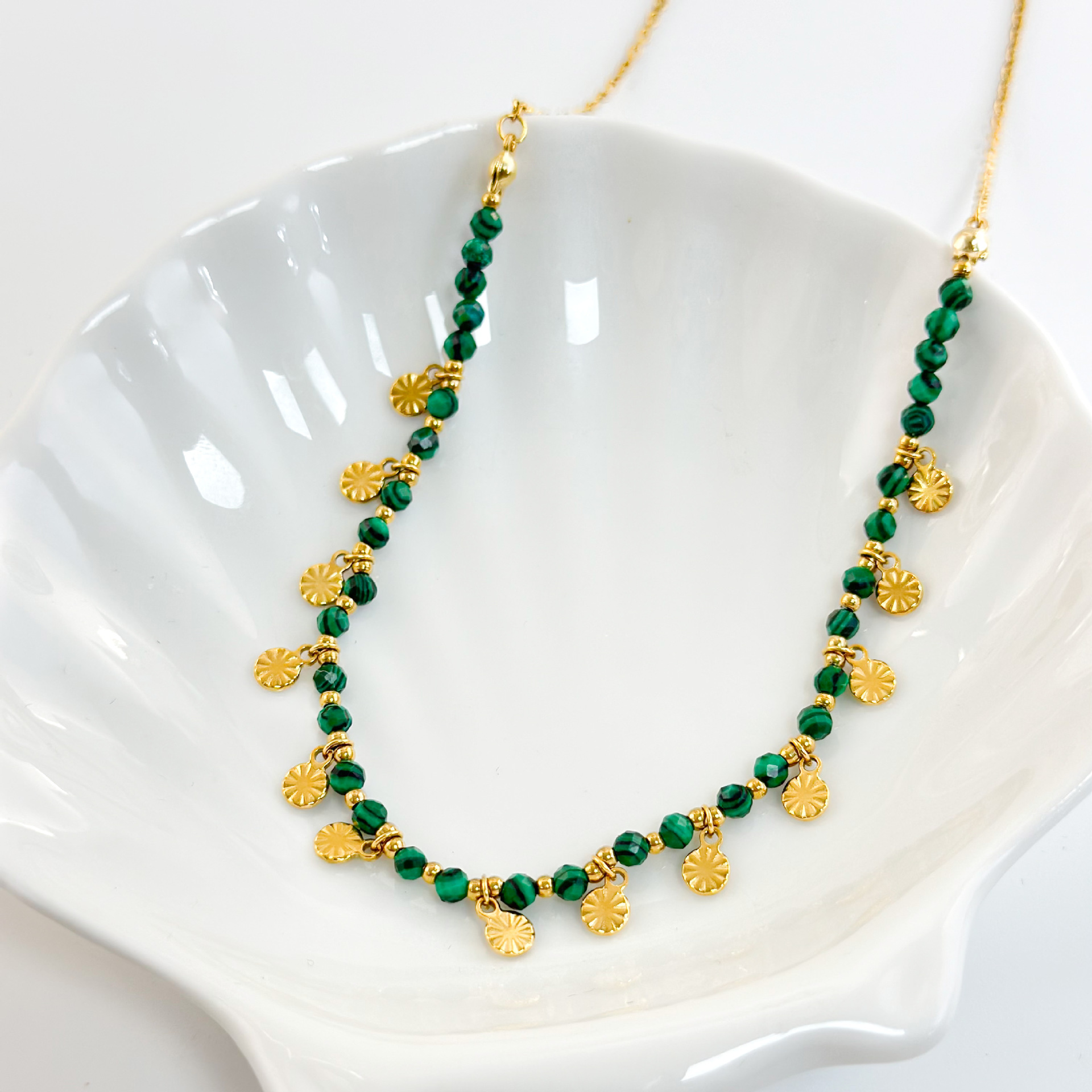 Beaded, Plating Design Retro Geometric 304 Stainless Steel Malachite Necklace In Bulk