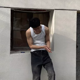 男式休闲裤;男式T恤;男式衬衫