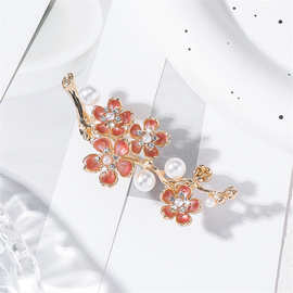 新款高档时尚合金珐琅镶钻珍珠梅花枝胸针优雅气质女士服饰胸花别