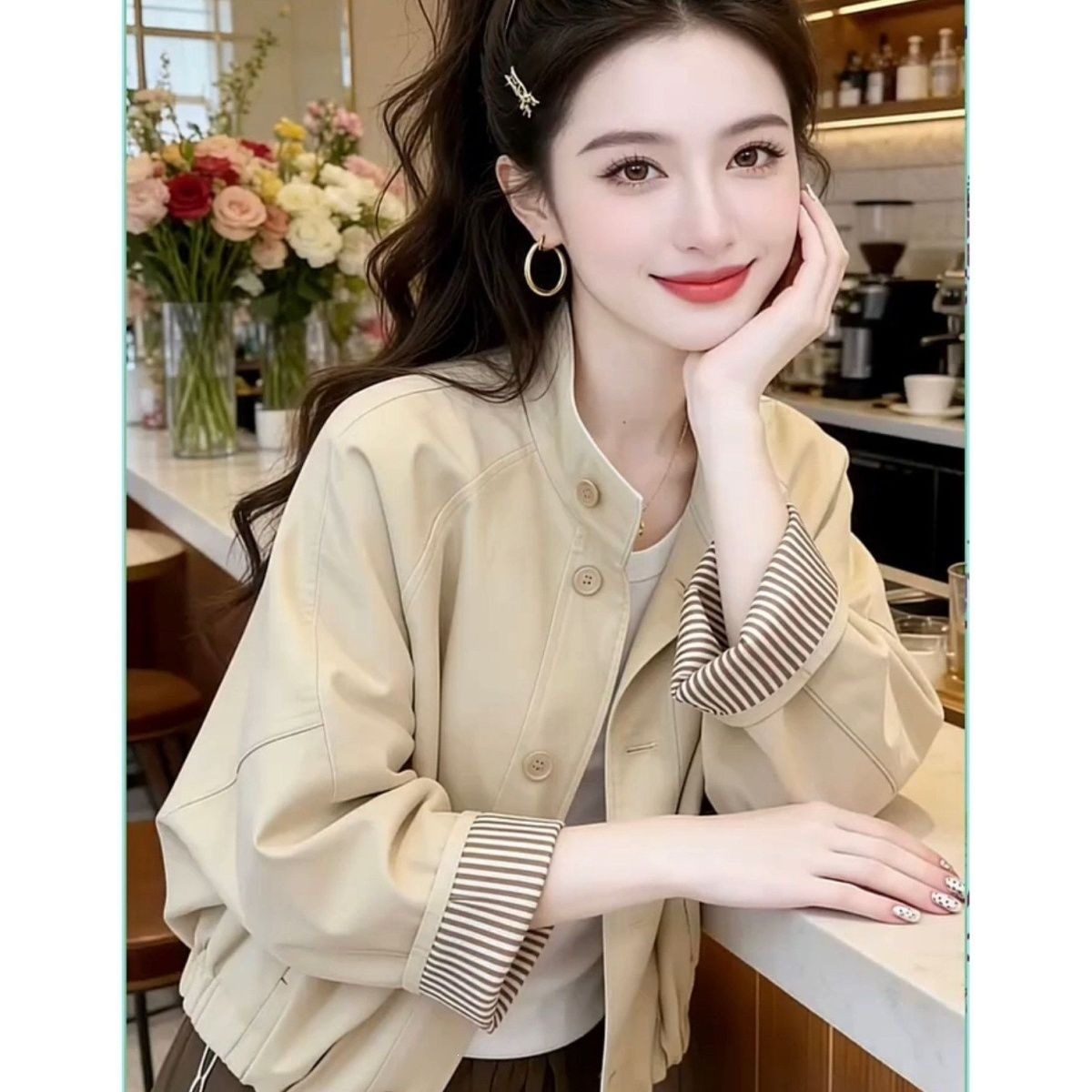 2026秋季网红新款短款夹克外套女韩版减龄条纹拼接显瘦立领上衣潮