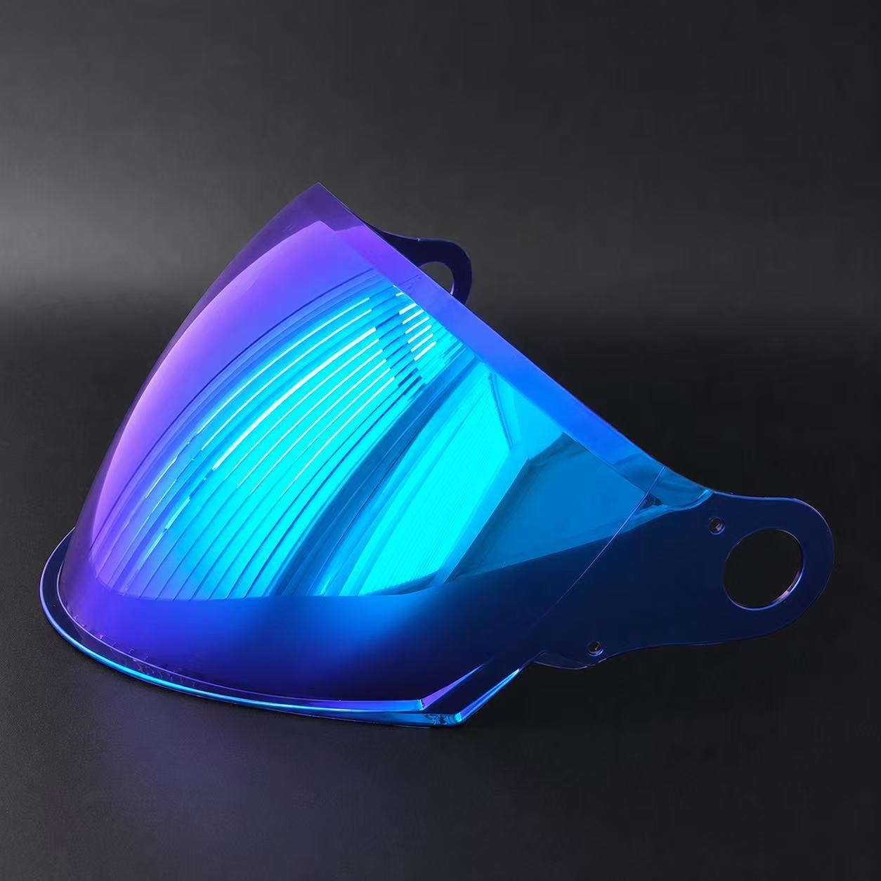 LS2 half helmet visor is suitable for OF616 helmet, providing sun protection and UV protection, suitable for day and night use, and is a reinforced windproof visor