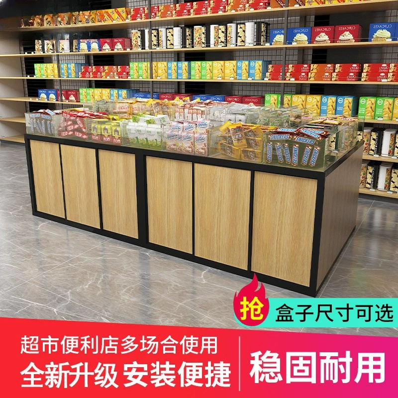 Стеллажи для супермаркетов разбросаны по продовольственным шкафам