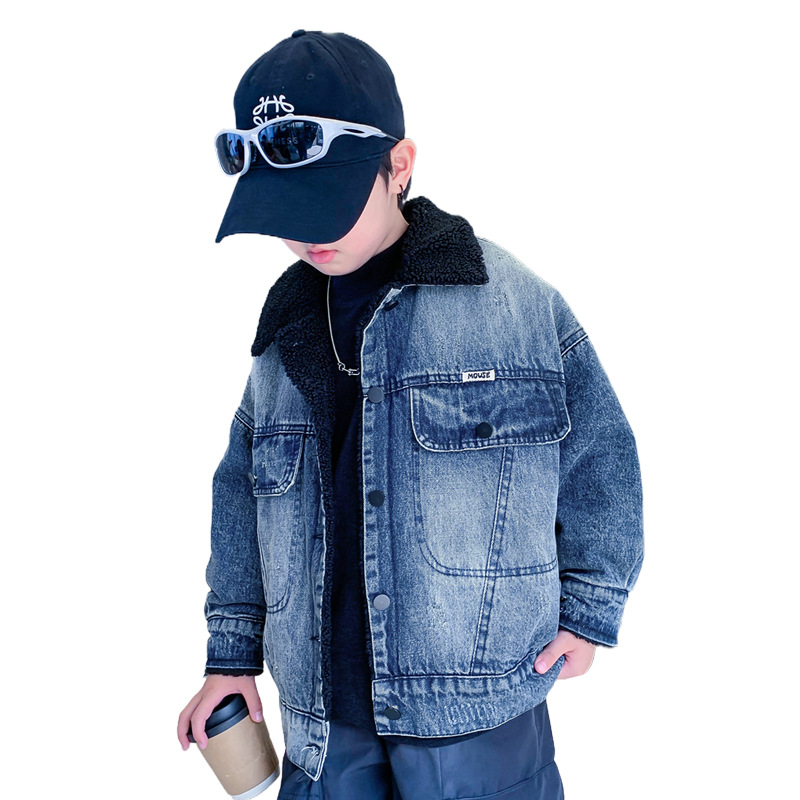 남학생 기모 데님 코트 2024 새로운 겨울 어린이 가을 및 겨울 재킷 큰 어린이 겨울 의류 면화 패드 재킷 서양식 패션