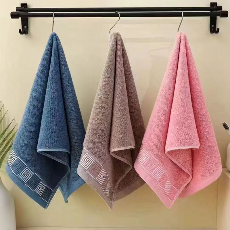 Gift Towel 110g Cotton Face Towel for Gift-Giving, Household Use, Face Washing, Absorbent Adult Towel, Chevron Pattern Face Towel