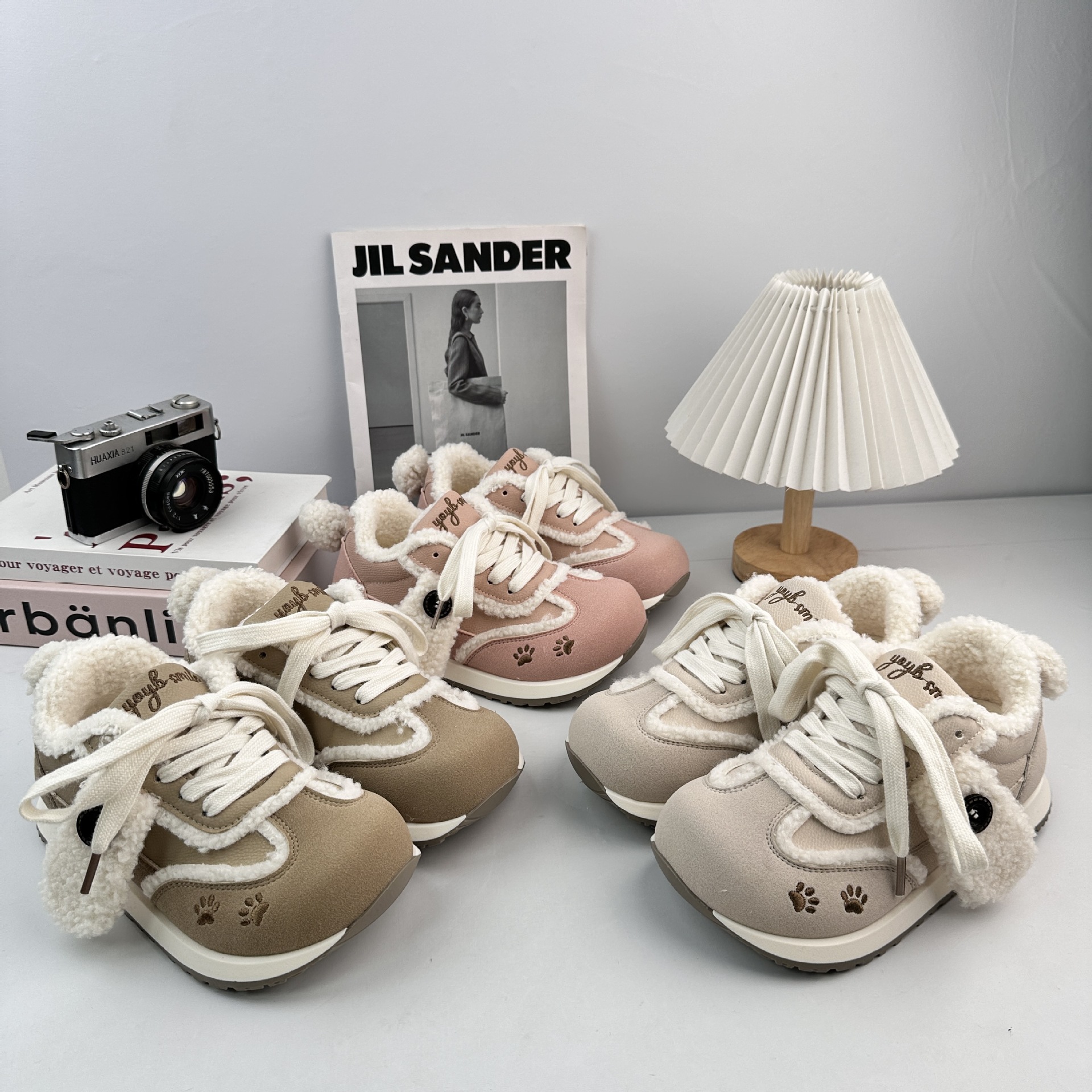 Farwave nicho de moda retro calentamiento Gump zapatos de invierno 2025 zapatos de capacitación de invierno de lana gruesa zapatos de algodón 2825M