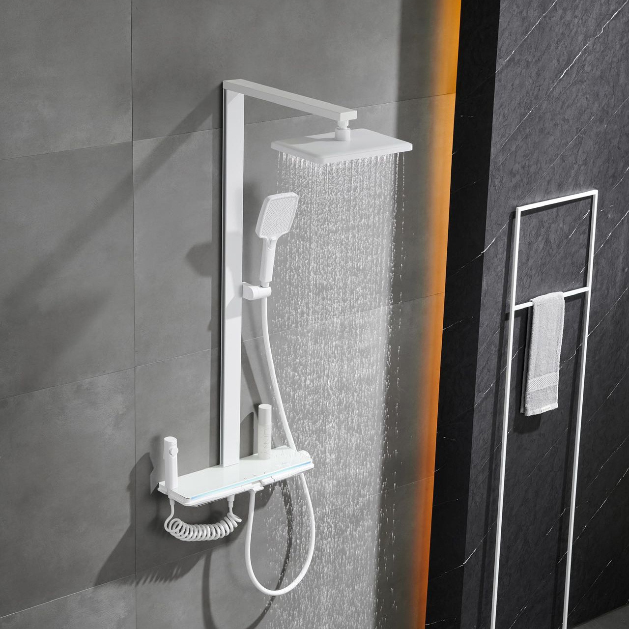 De alta gama blanco lechoso temperatura constante pantalla digital traje de ducha baño decoración spray de nuevo lámpara de eliminación de cloro traje sobrealimentado de cinco velocidades