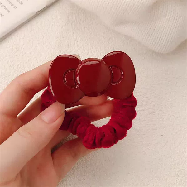 Красный (с бантом)