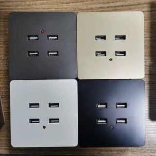 加工86型明装36V两孔USB墙壁插座暗装220V转5V四位手机快充电面板