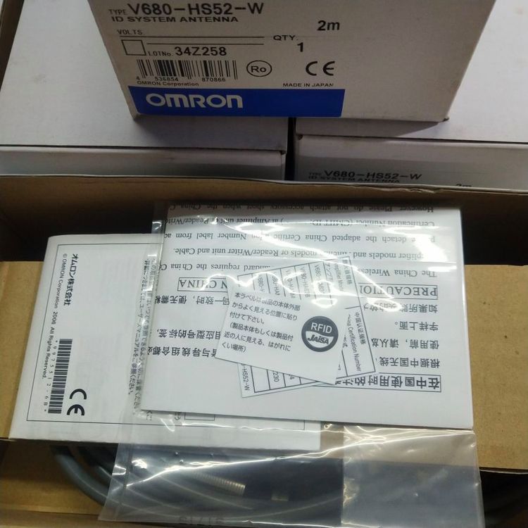 代理 原装正品欧姆龙继电器底座PF113A-E 配MKS3P系列 11脚继电器