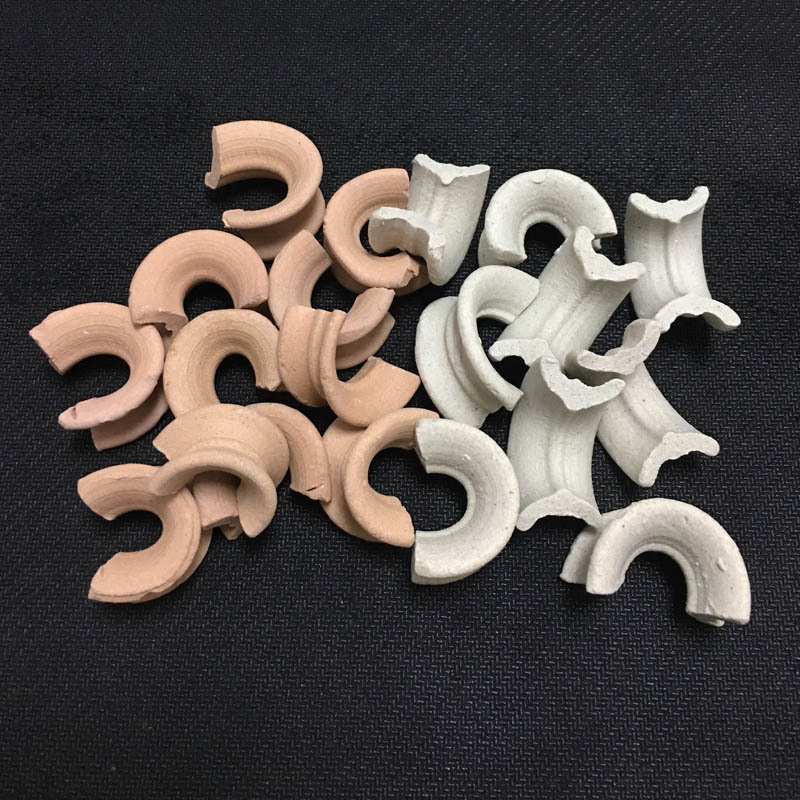 陶瓷矩鞍环化工塔器提升气液传质效率的高性能填料